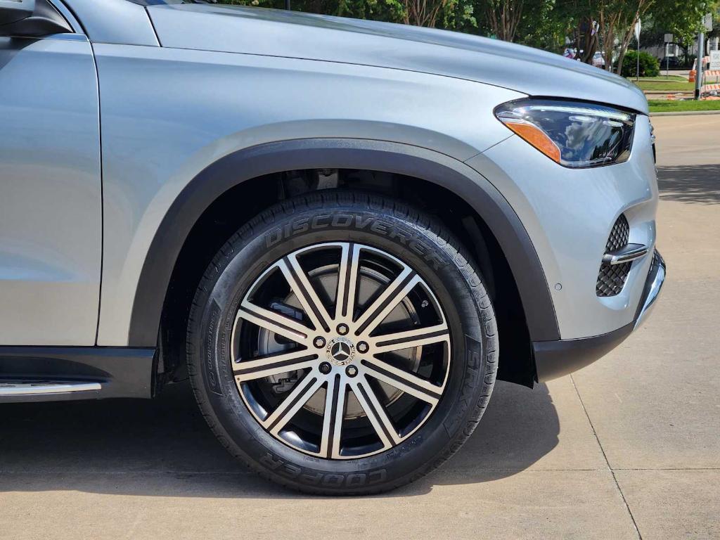 used 2025 Mercedes-Benz GLE 450 car, priced at $69,989