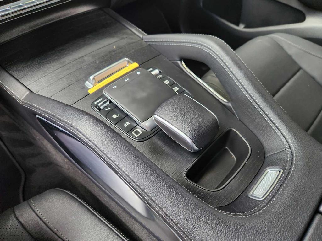 used 2025 Mercedes-Benz GLE 450 car, priced at $69,989