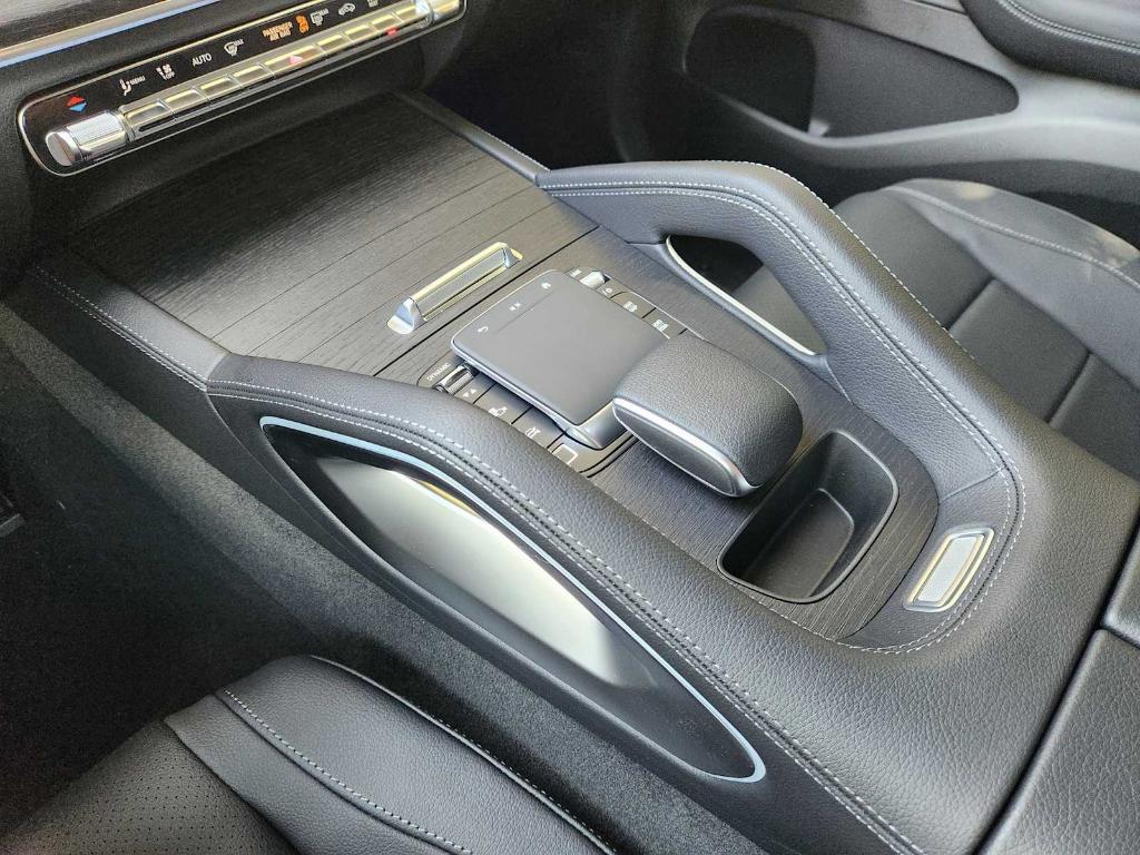 new 2026 Mercedes-Benz GLE 450e car, priced at $76,345