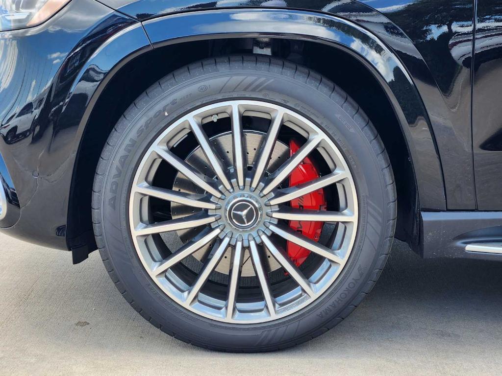 new 2025 Mercedes-Benz AMG GLS 63 car, priced at $152,535