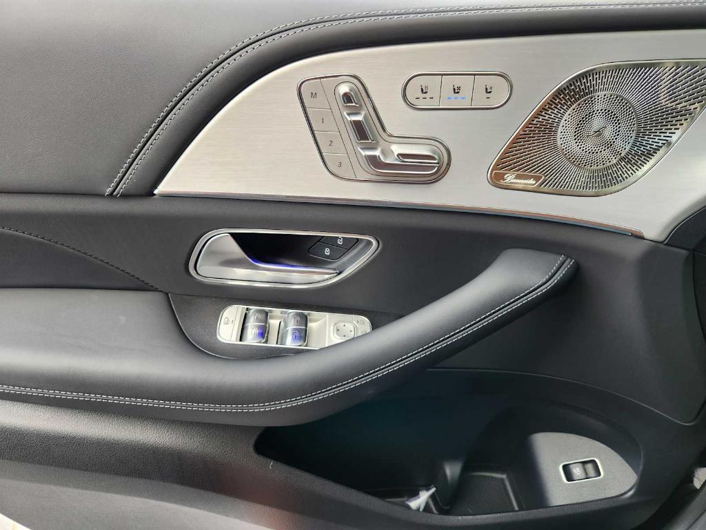 new 2025 Mercedes-Benz AMG GLS 63 car, priced at $152,535