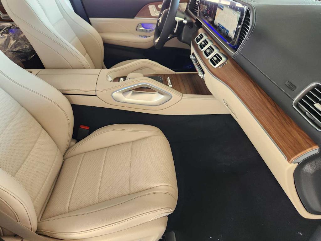 new 2026 Mercedes-Benz GLS 450 car, priced at $98,030