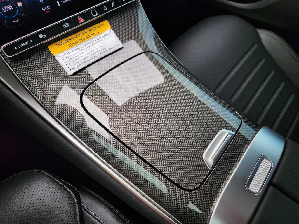 new 2025 Mercedes-Benz GLC 300 car, priced at $67,545