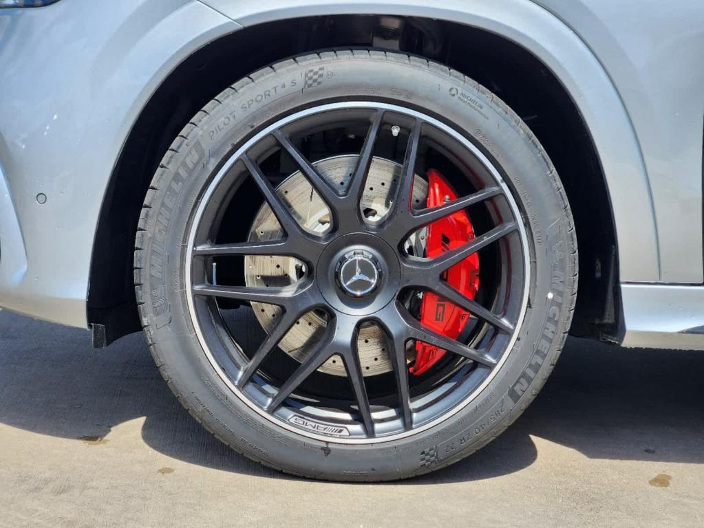 new 2025 Mercedes-Benz AMG GLE 63 car, priced at $136,995