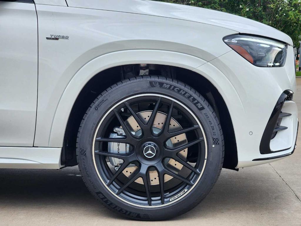 new 2025 Mercedes-Benz AMG GLE 53 car, priced at $100,735