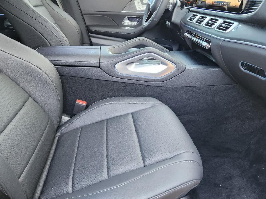 new 2025 Mercedes-Benz GLE 450e car, priced at $83,920