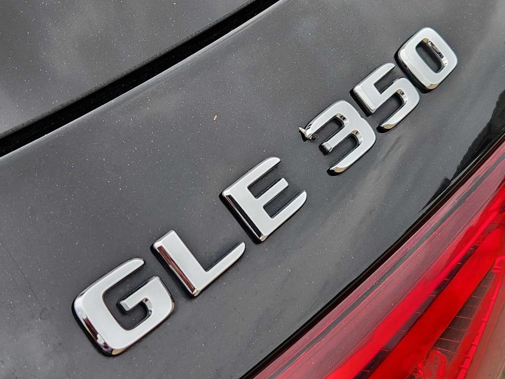 used 2022 Mercedes-Benz GLE 350 car, priced at $43,990
