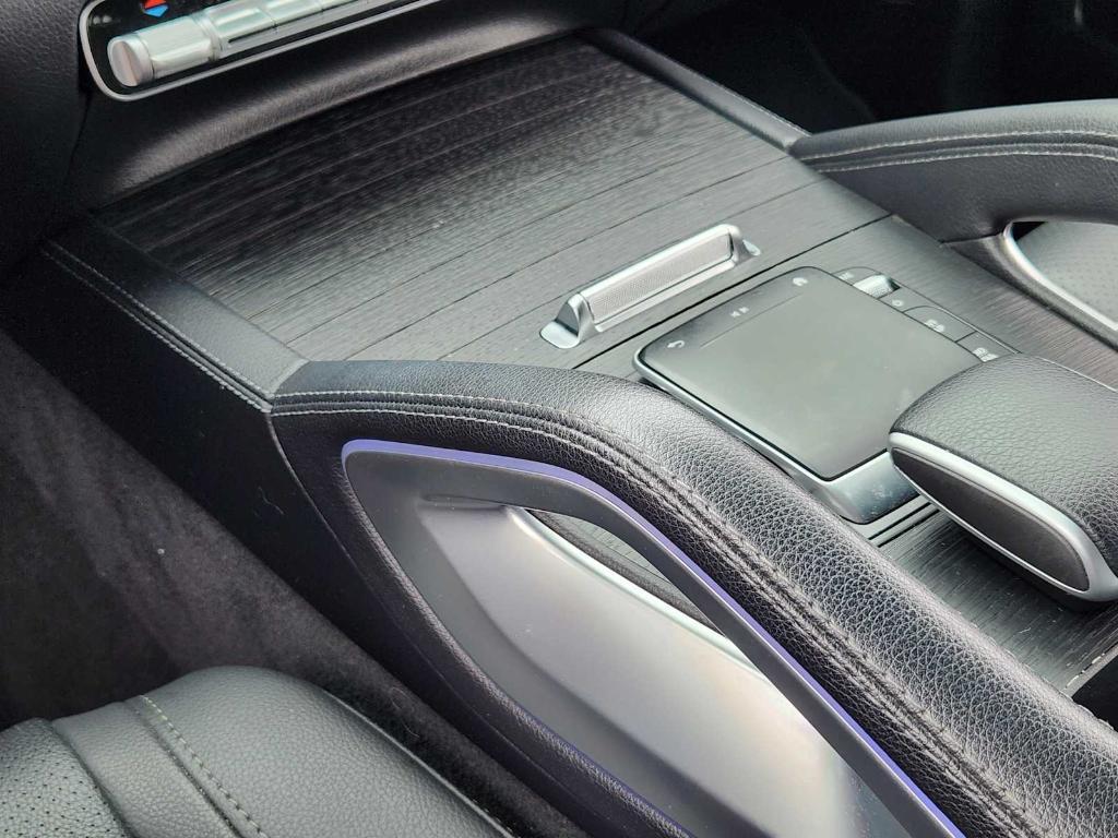 used 2022 Mercedes-Benz GLE 350 car, priced at $43,990