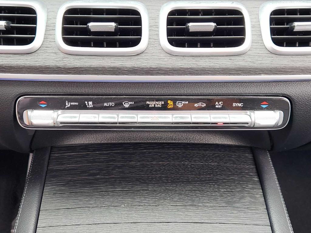 used 2022 Mercedes-Benz GLE 350 car, priced at $43,990