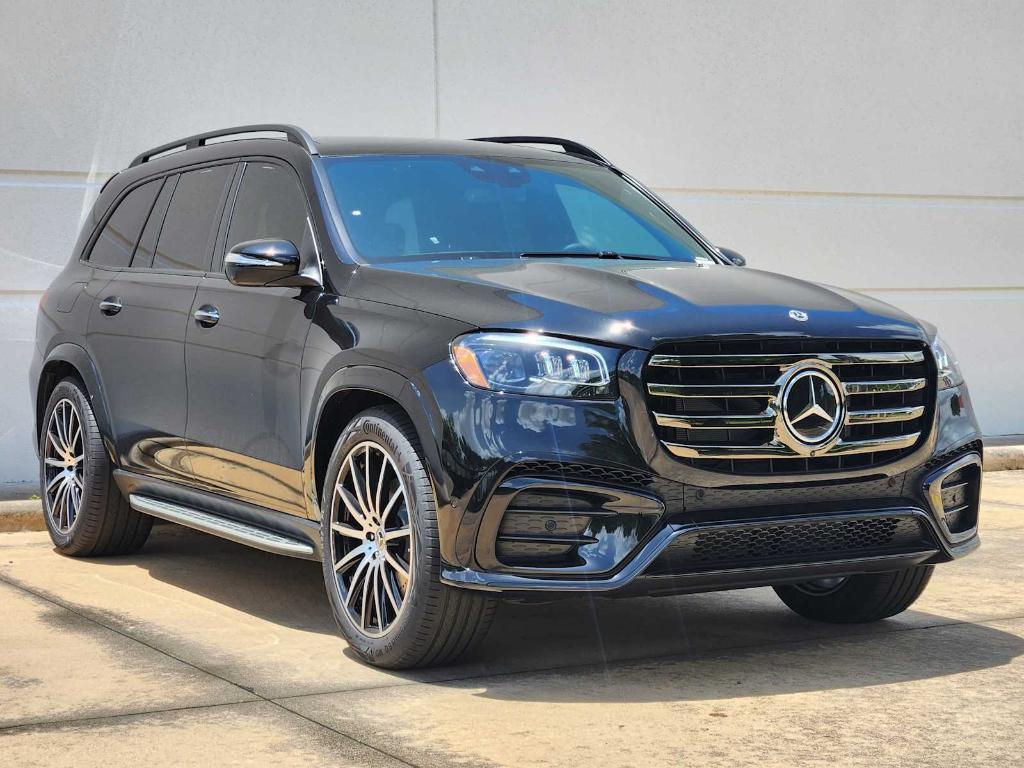 new 2025 Mercedes-Benz GLS 580 car, priced at $122,680