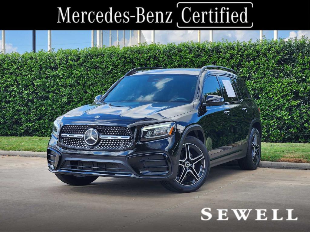 used 2025 Mercedes-Benz GLB 250 car, priced at $41,990