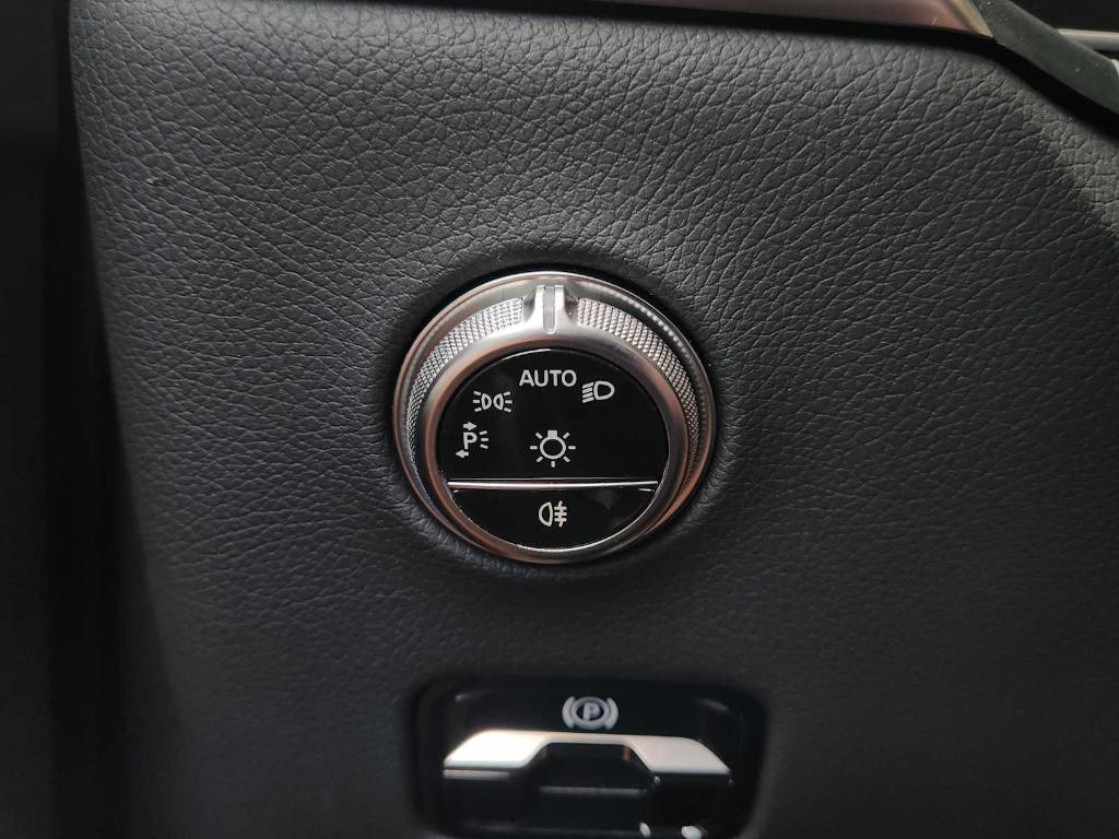 used 2025 Mercedes-Benz GLC 350e car, priced at $55,892