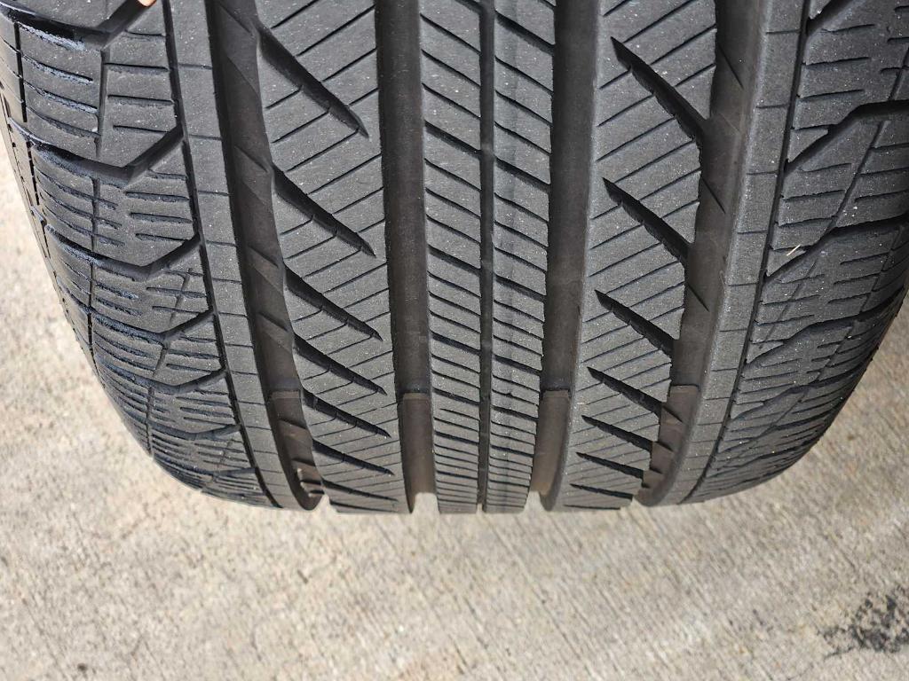 used 2025 Mercedes-Benz GLC 350e car, priced at $55,892