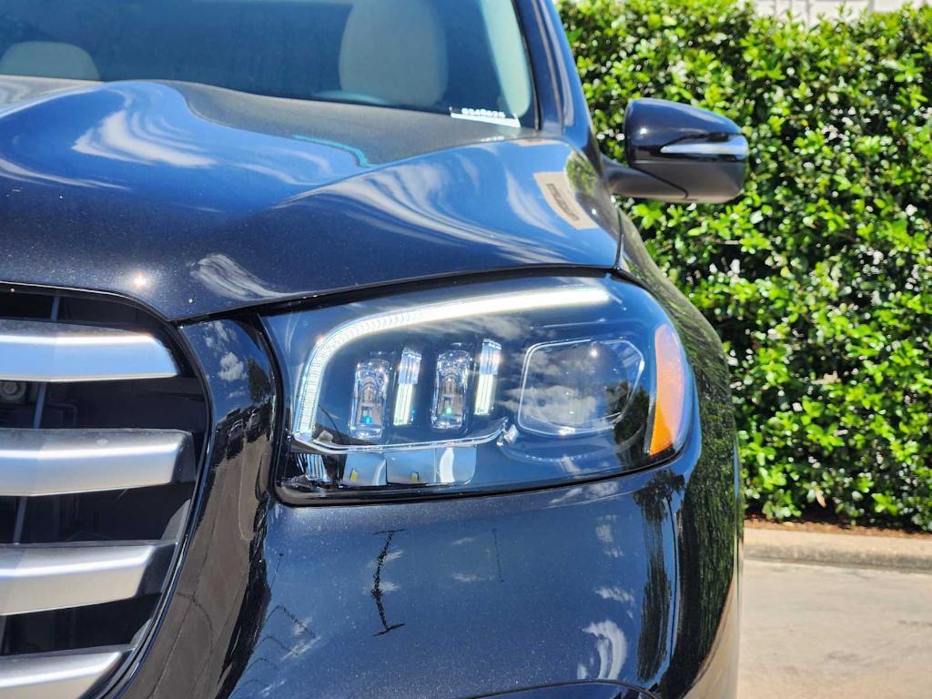 new 2025 Mercedes-Benz GLS 450 car, priced at $96,185