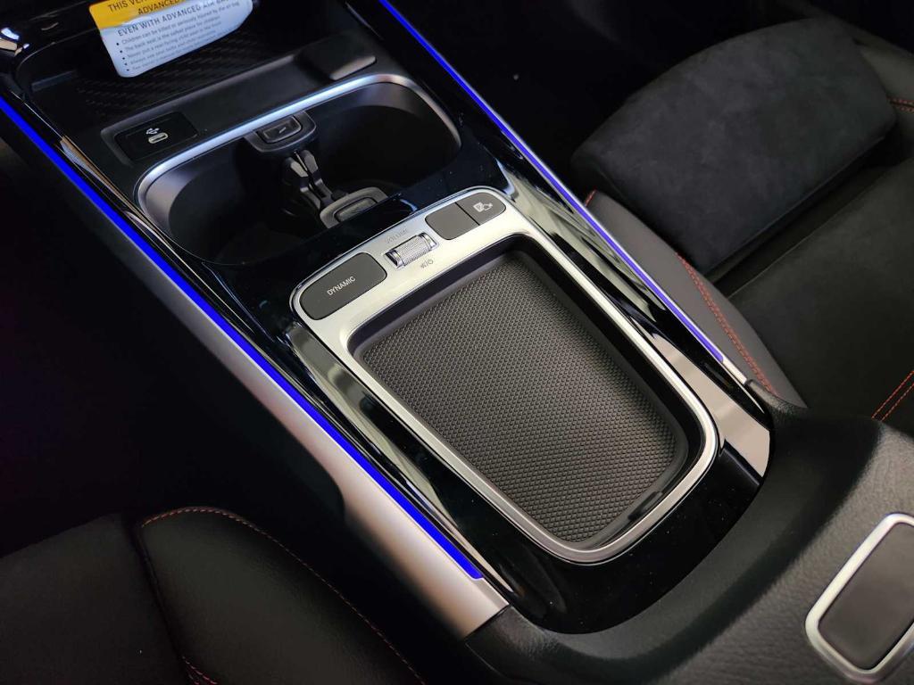 new 2025 Mercedes-Benz GLB 250 car, priced at $53,755