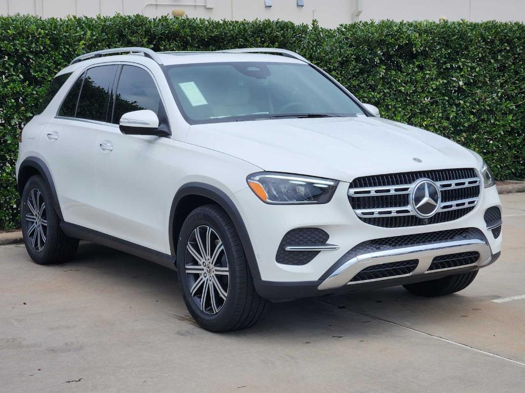 new 2025 Mercedes-Benz GLE 350 car, priced at $63,000