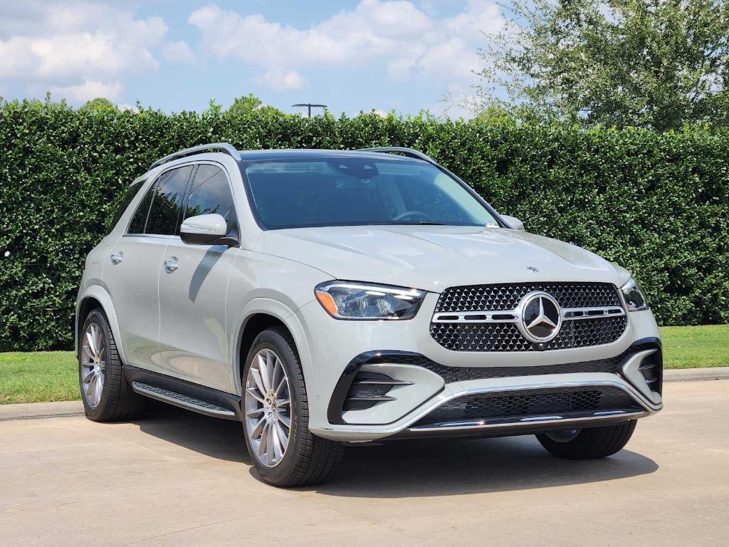 new 2026 Mercedes-Benz GLE 450 car, priced at $83,965
