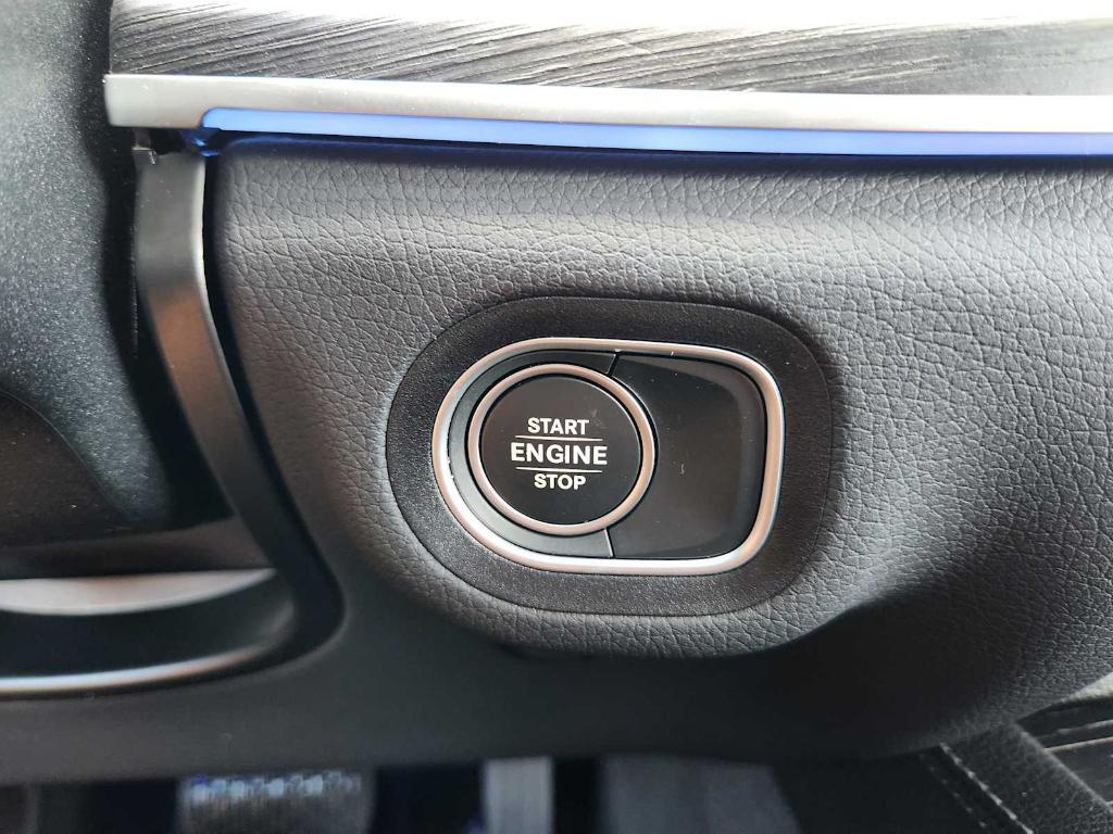 used 2025 Mercedes-Benz GLE 450e car, priced at $68,491