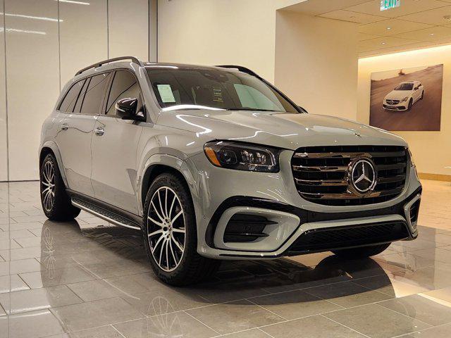 new 2025 Mercedes-Benz GLS 450 car, priced at $100,805