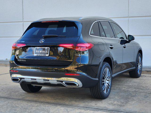 new 2025 Mercedes-Benz GLC 300 car, priced at $55,850