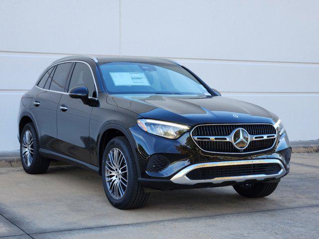 new 2025 Mercedes-Benz GLC 300 car, priced at $55,850