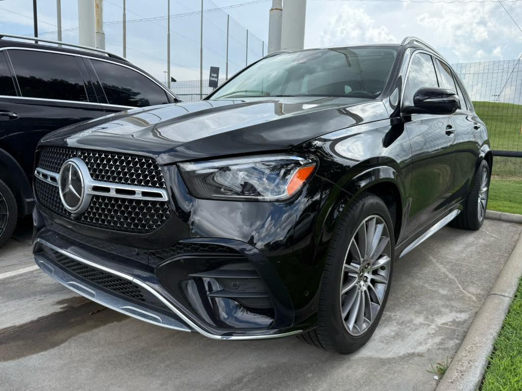 used 2024 Mercedes-Benz GLE 450 car, priced at $67,990