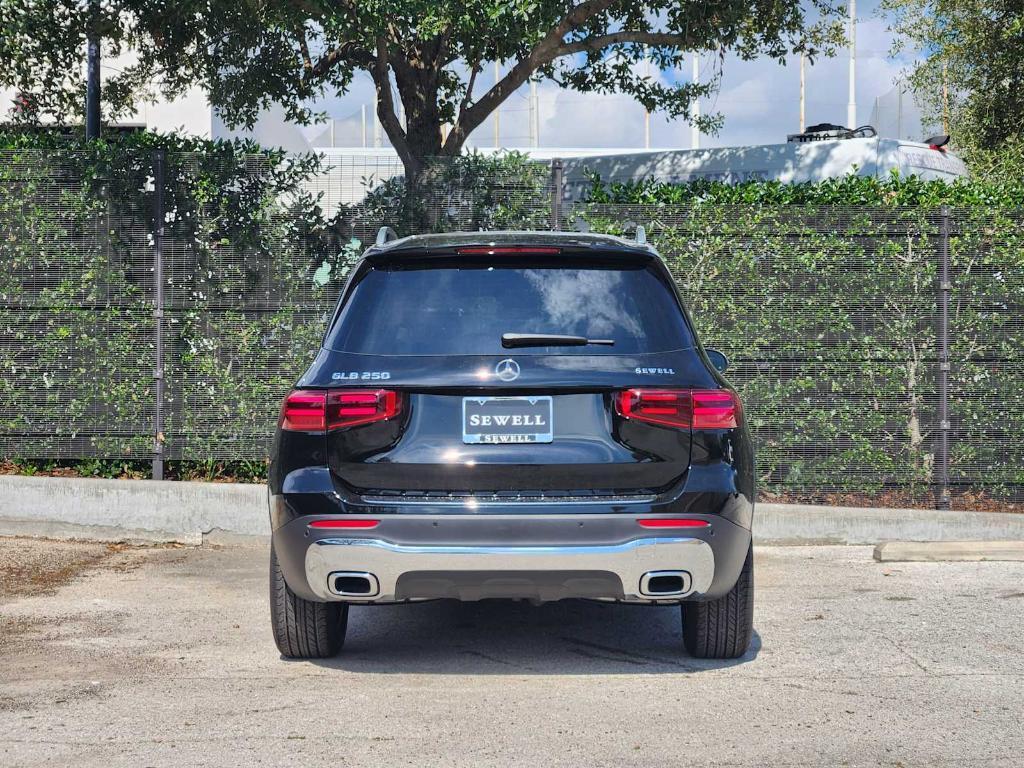 used 2025 Mercedes-Benz GLB 250 car, priced at $39,690
