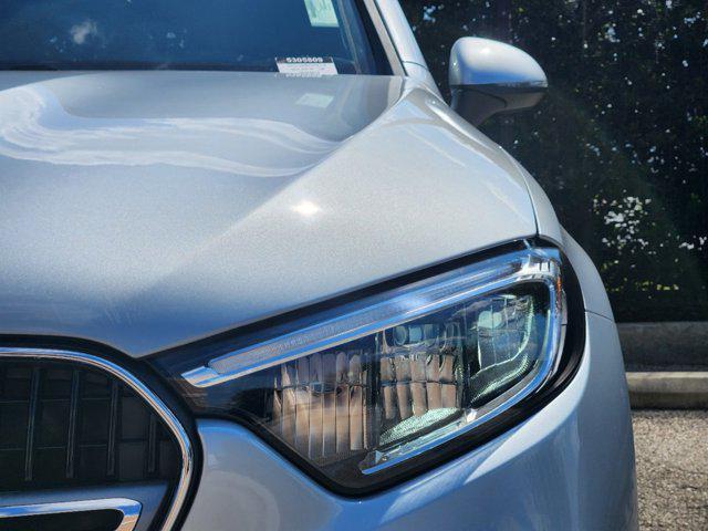 new 2025 Mercedes-Benz GLC 300 car, priced at $54,575