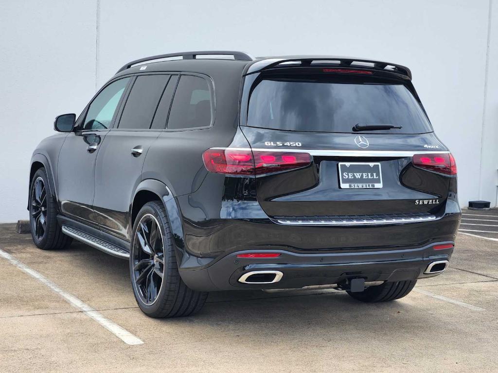 new 2025 Mercedes-Benz GLS 450 car, priced at $102,010