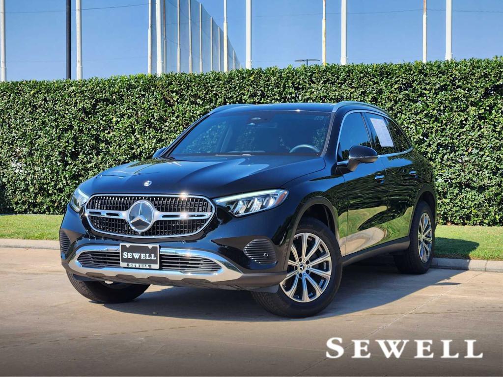 used 2025 Mercedes-Benz GLC 300 car, priced at $42,992