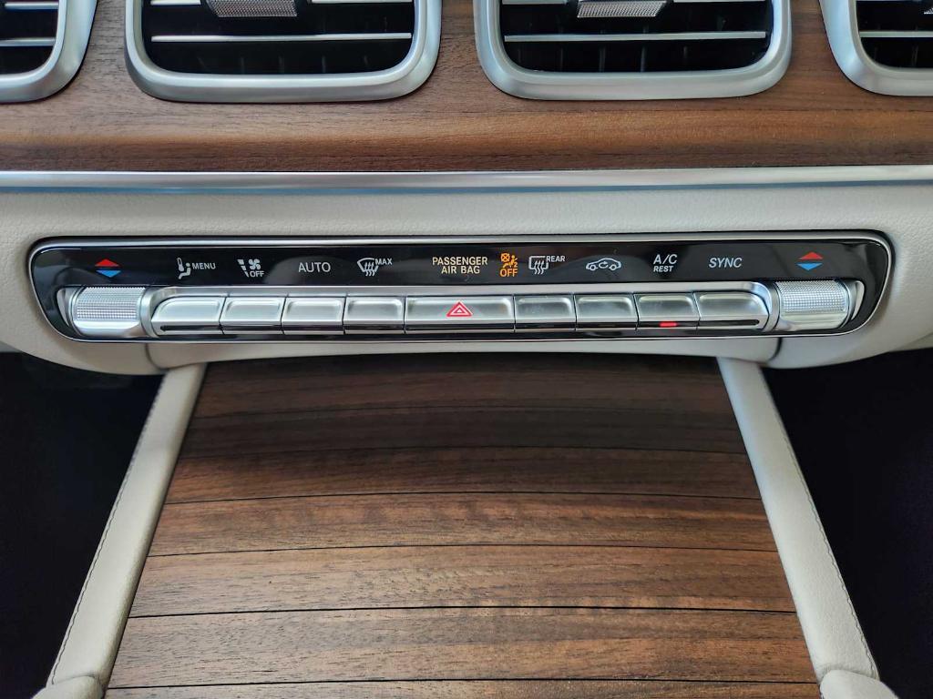 new 2025 Mercedes-Benz GLE 350 car, priced at $71,345