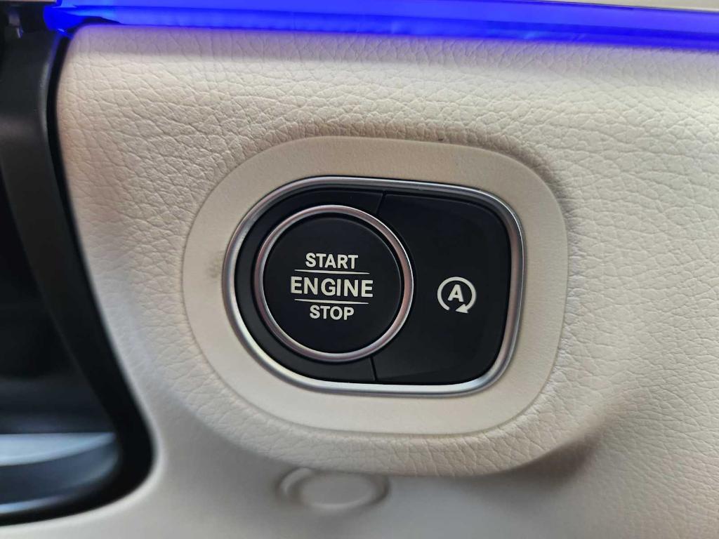 new 2025 Mercedes-Benz GLE 350 car, priced at $71,345