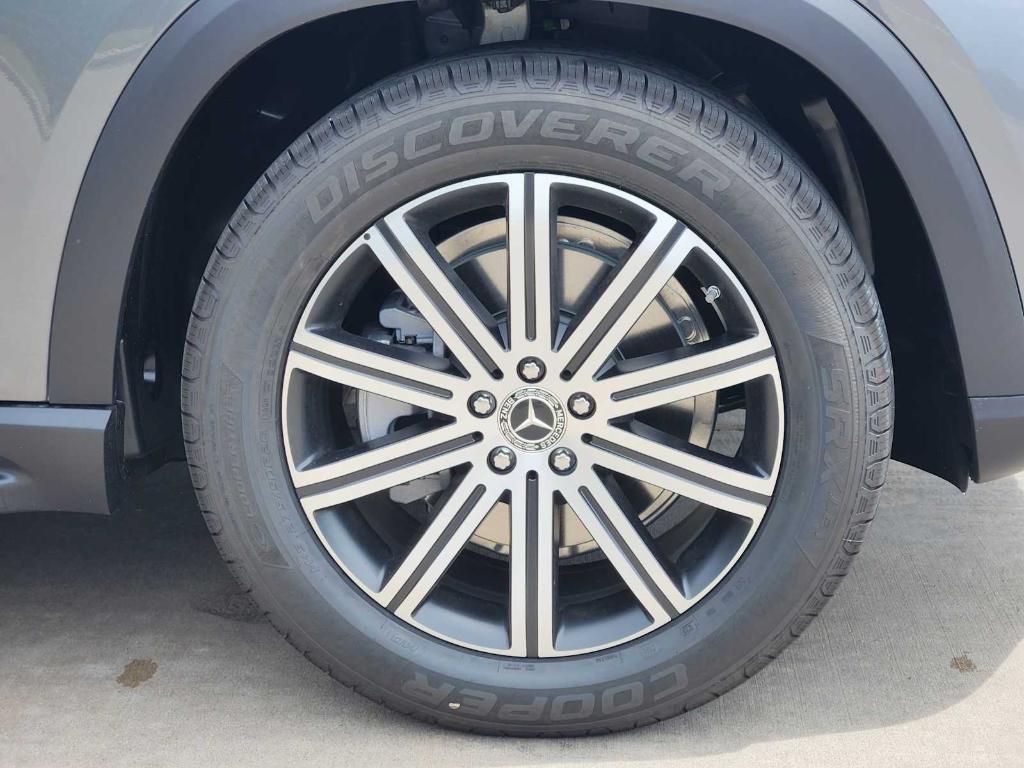 new 2025 Mercedes-Benz GLE 350 car, priced at $69,225