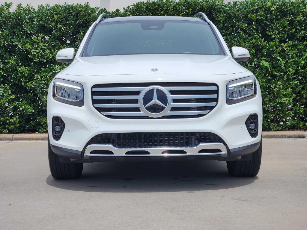 used 2025 Mercedes-Benz GLB 250 car, priced at $37,991