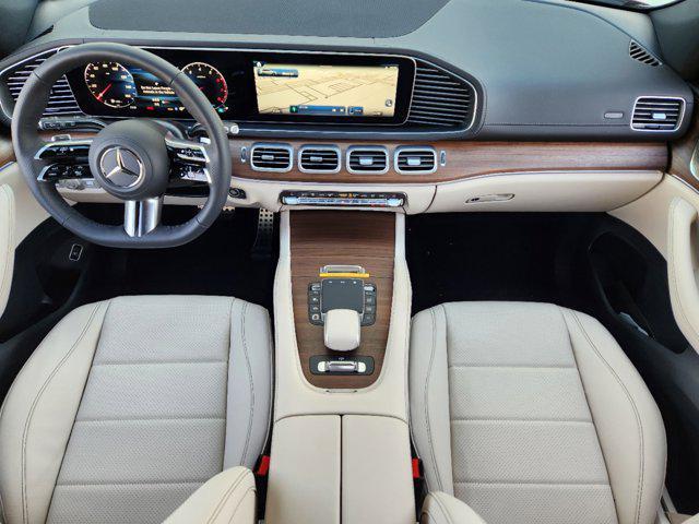 new 2025 Mercedes-Benz GLS 450 car, priced at $99,055