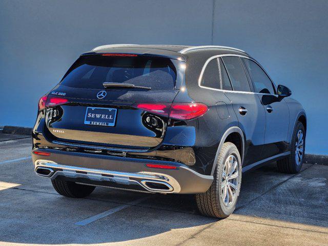 new 2025 Mercedes-Benz GLC 300 car, priced at $53,680