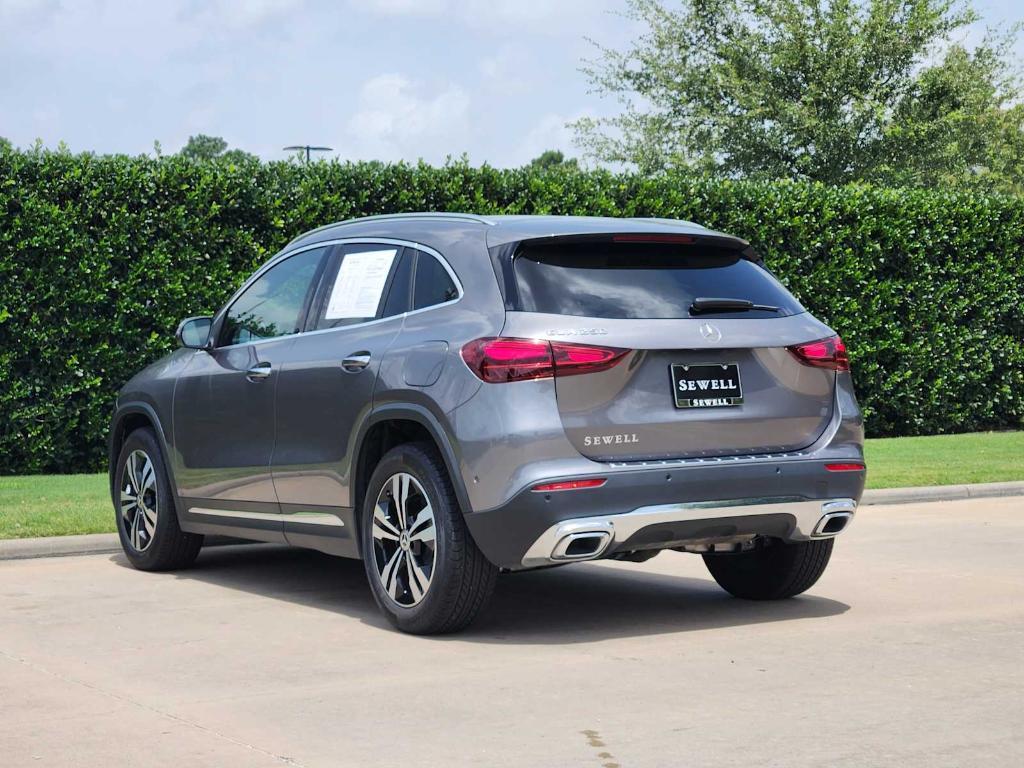 used 2025 Mercedes-Benz GLA 250 car, priced at $36,990