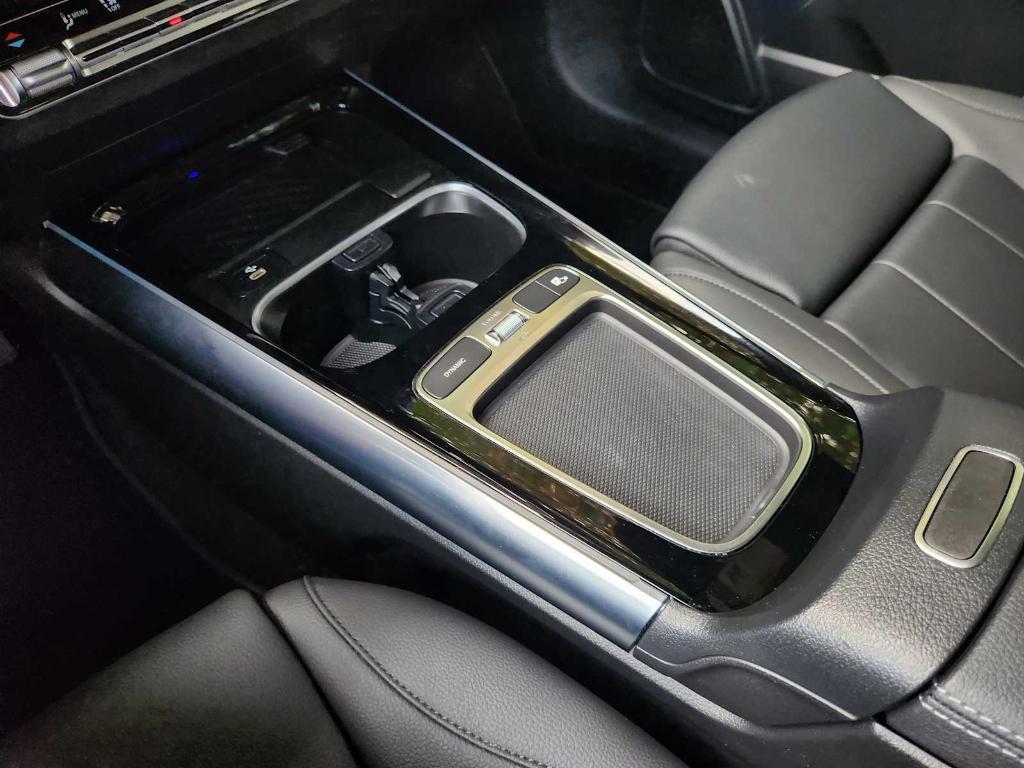 used 2025 Mercedes-Benz GLA 250 car, priced at $36,990