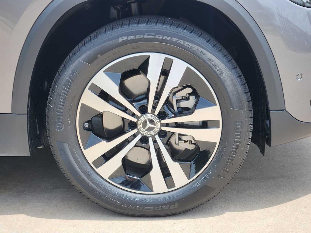 used 2025 Mercedes-Benz GLA 250 car, priced at $36,990