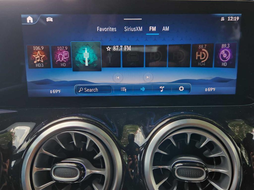 used 2025 Mercedes-Benz GLA 250 car, priced at $36,990