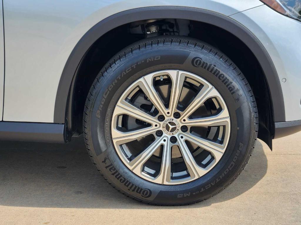 used 2025 Mercedes-Benz GLC 300 car, priced at $45,990