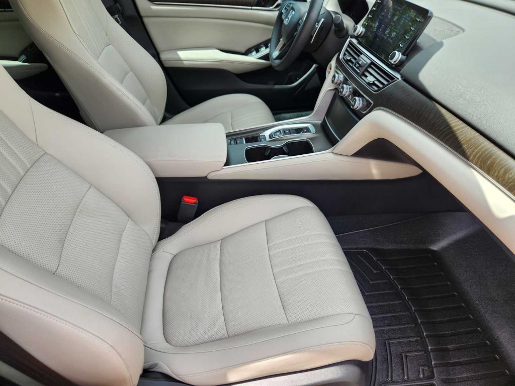 used 2021 Honda Accord car, priced at $29,491