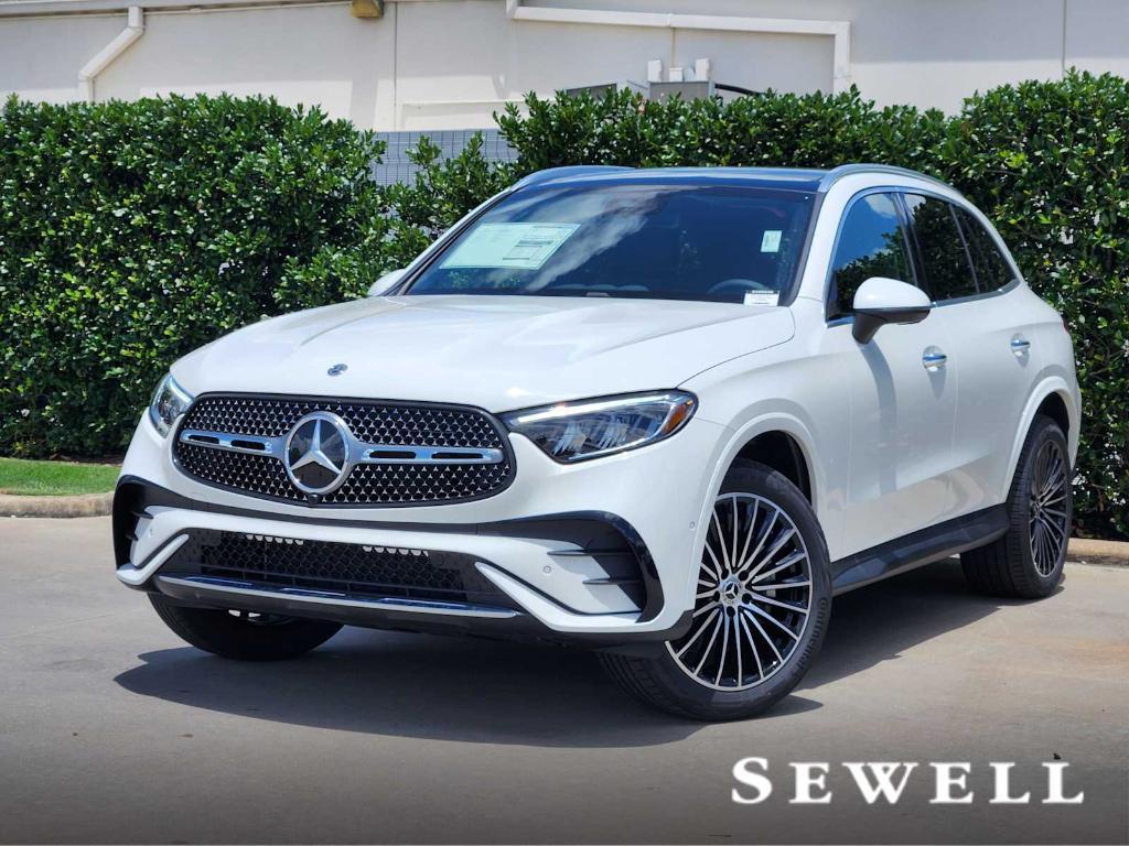 new 2025 Mercedes-Benz GLC 300 car, priced at $57,665
