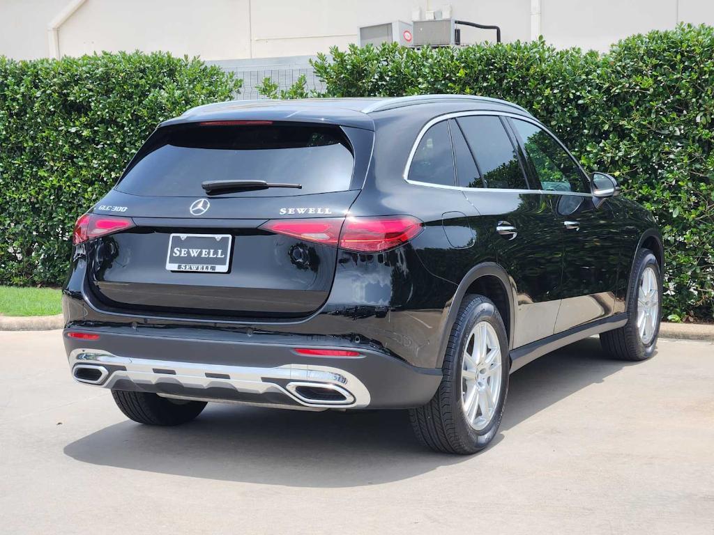 used 2025 Mercedes-Benz GLC 300 car, priced at $43,692