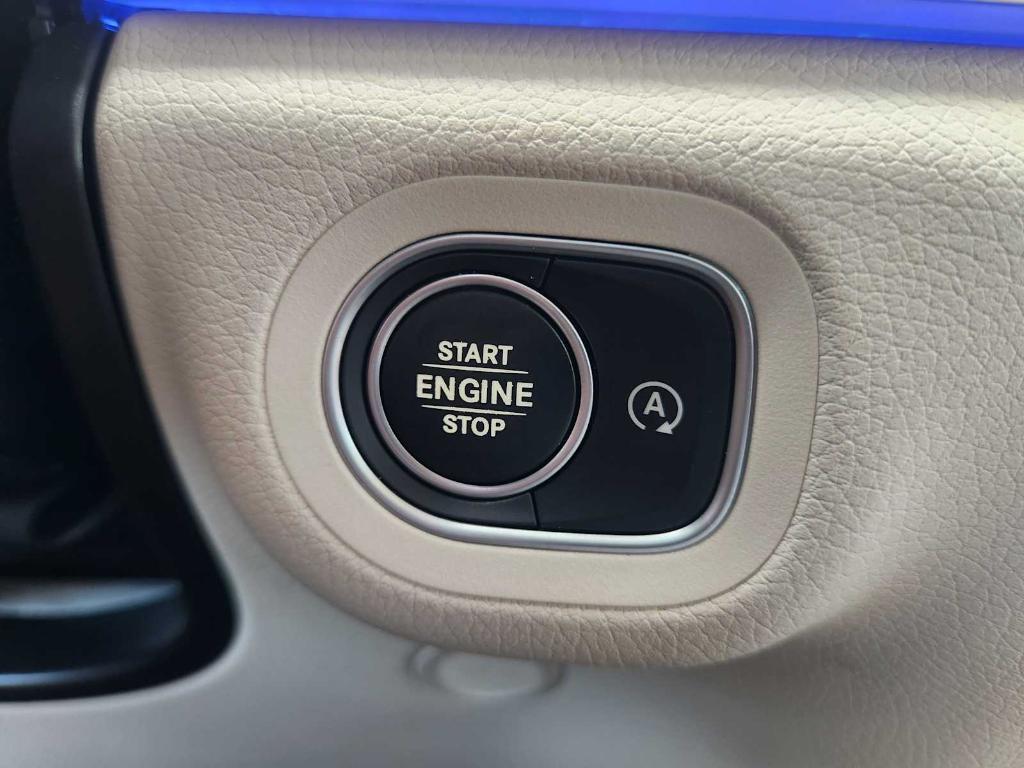 used 2025 Mercedes-Benz GLE 350 car, priced at $57,690