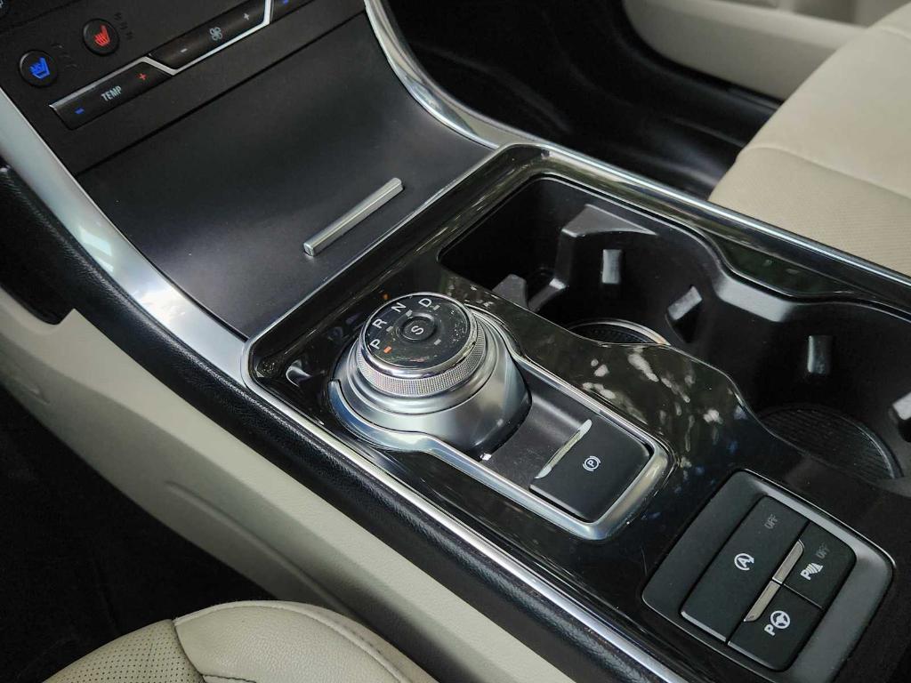 used 2019 Ford Edge car, priced at $18,998