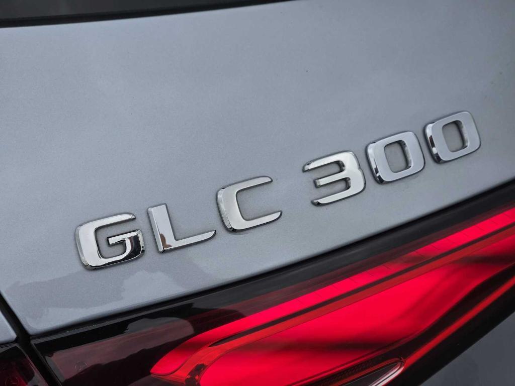 used 2024 Mercedes-Benz GLC 300 car, priced at $39,491