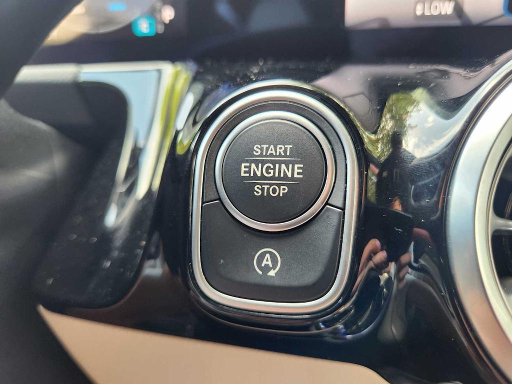 used 2025 Mercedes-Benz GLA 250 car, priced at $38,970
