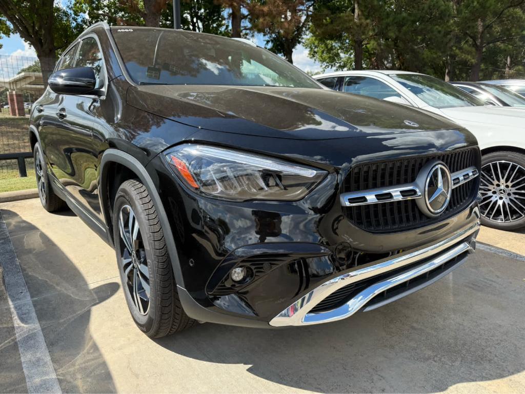 used 2025 Mercedes-Benz GLA 250 car, priced at $37,490