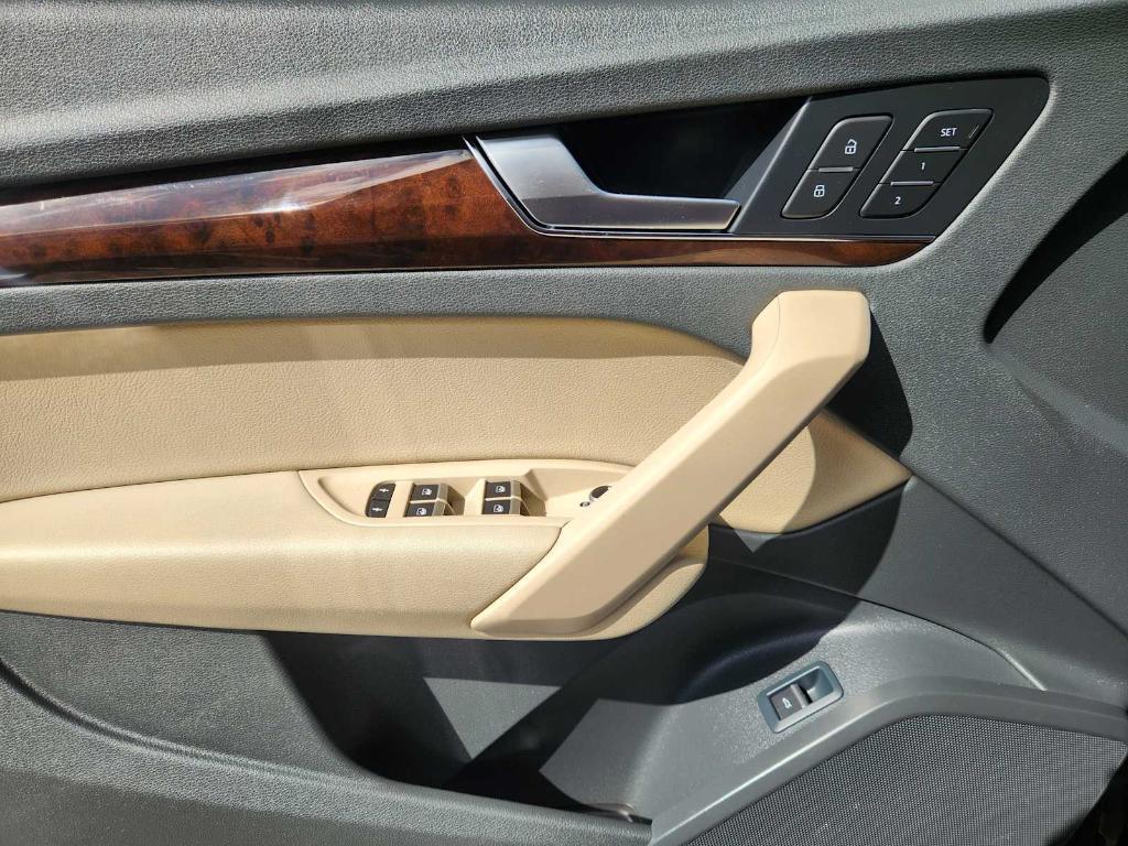 used 2020 Audi Q5 car, priced at $26,491